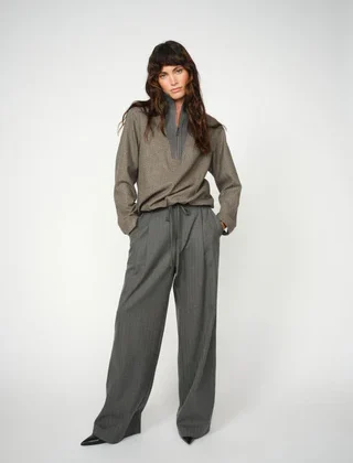 Pantalon ajuste acampanado gris - Mos Mosh