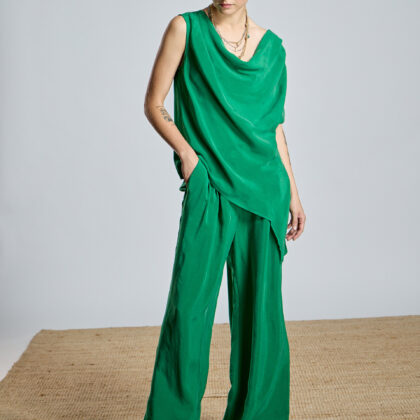 CONJUNTO Blusa y pantalón fluido verde ALBA CONDE
