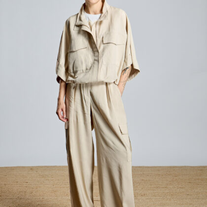 Cazadora beige Alba Conde
