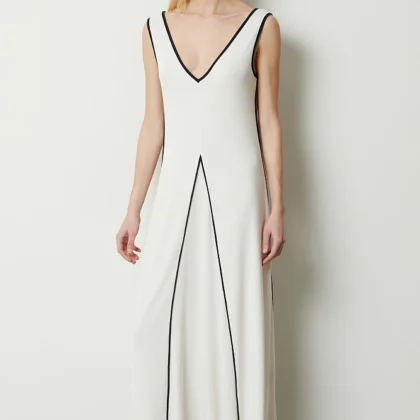 Maxi vestido punto  crudo detalles contraste BSB