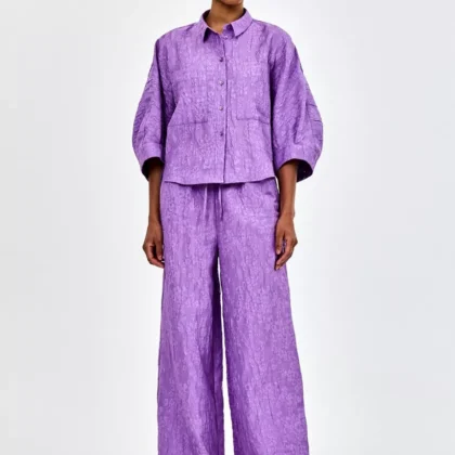Pantalón fluido lila CKS